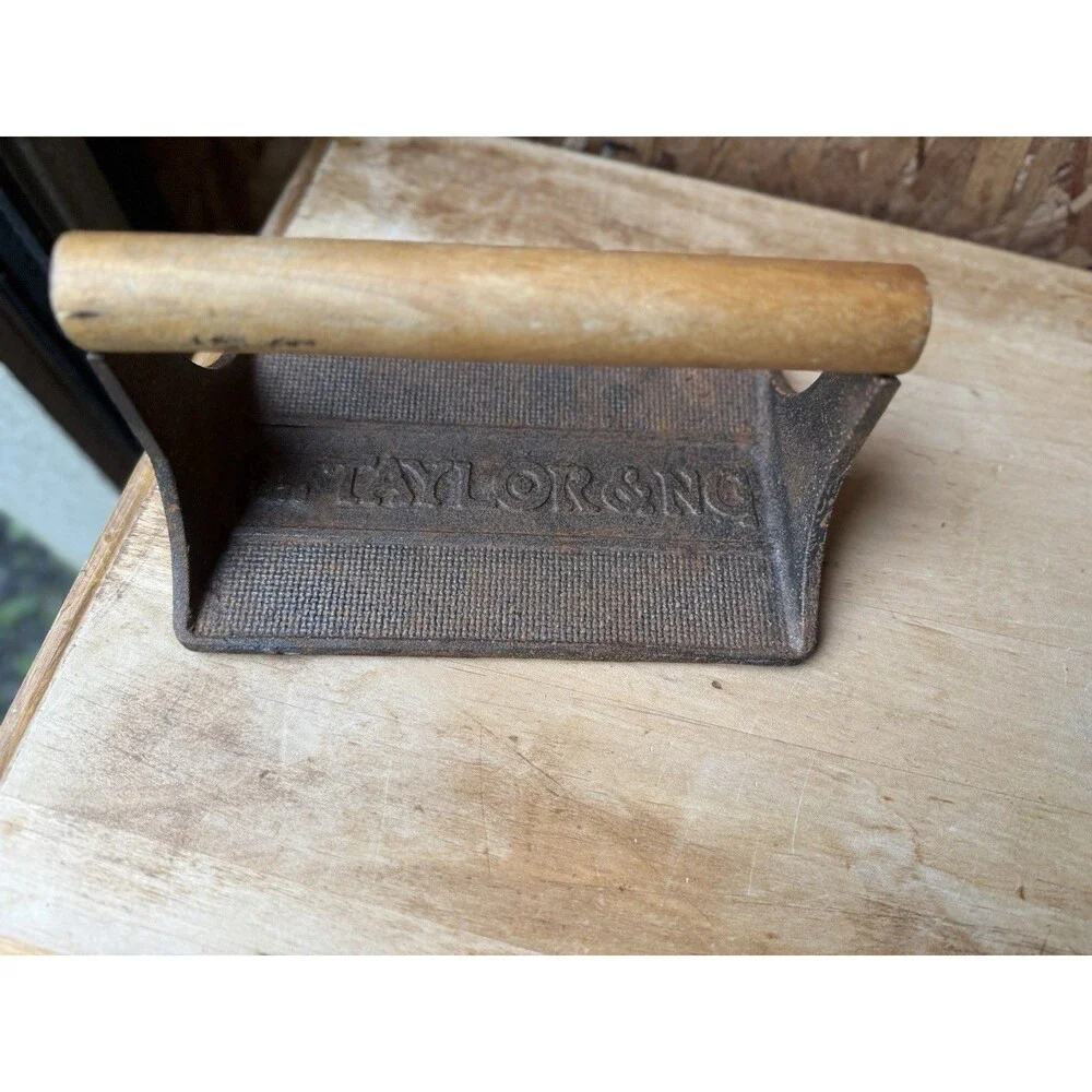 Vintage Cast Iron Bacon Press Wood Handle Cottage Farmhouse Primitive Pig Flower